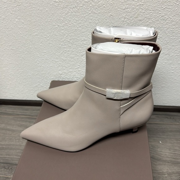 Franco Sarto Marnie Ankle Boot - Picture 6 of 10